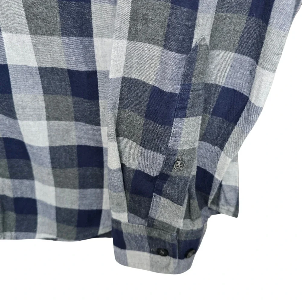 Banana Republic Shirt Mens Medium Gray Blue Button Up Check Untucked Fit Flannel